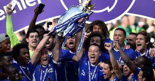 铜梁龙官方：下赛季球衣为主红客白，欢迎球迷投票27赛季球衣（铜梁龙官宣：下季球衣主红客白，27赛季款式向球迷开放投票）