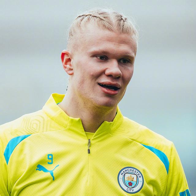 加纳乔：我不后悔离开曼联的方式，来这里是为了踢球展现实力（加纳乔：对离开曼联的方式无悔，来此只为踢球证明自己）