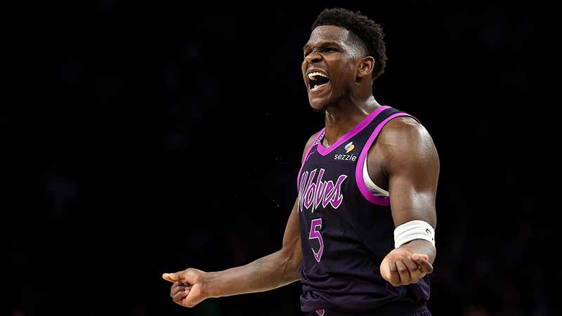 川超分区赛最佳阵出炉：南充门将成为票王，网红向男入选二阵（川超分区赛最佳阵容公布：南充门将荣膺票王，网红向男跻身二阵）