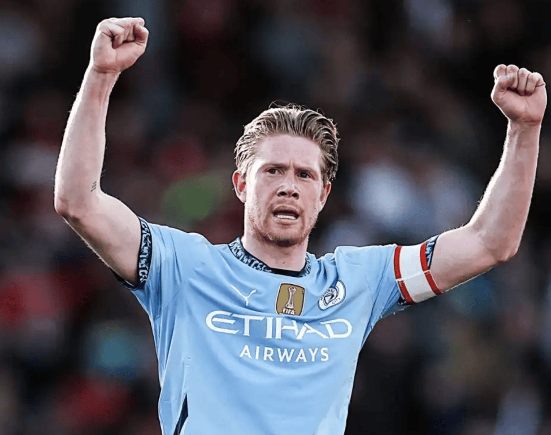 每体：法国球迷和名宿对姆巴佩在受伤离队后前往迪拜度假不满（每体：姆巴佩伤退后赴迪拜度假引法国球迷与名宿不满）