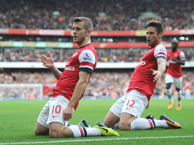 津门虎以1亿投资逆袭联赛前六，培养出三名国脚新星，展现草根逆袭与青训潜力。