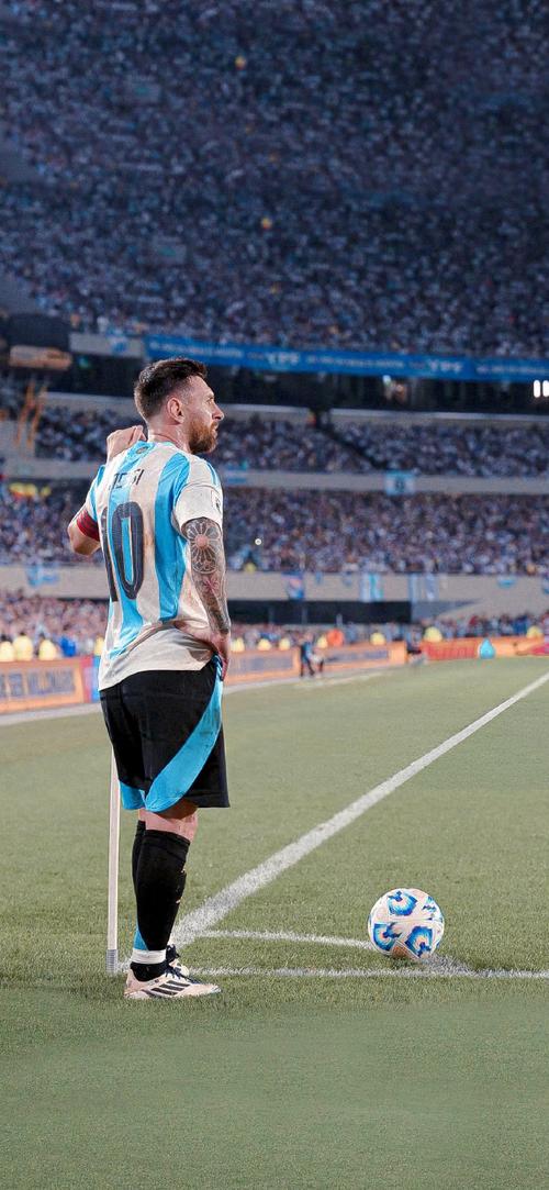 孔帕尼：阿森纳几乎没有明显弱点；格纳布里的情况看起来不错（孔帕尼：阿森纳近乎无短板，格纳布里状况乐观）