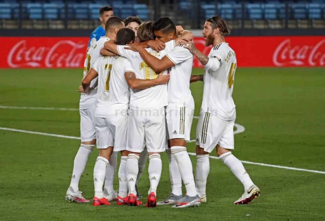 切尔西跟队：布罗亚加盟伯恩利转会费最高可达2000万镑（切尔西随队记者：布罗亚将投伯恩利，转会费最高达2000万镑）