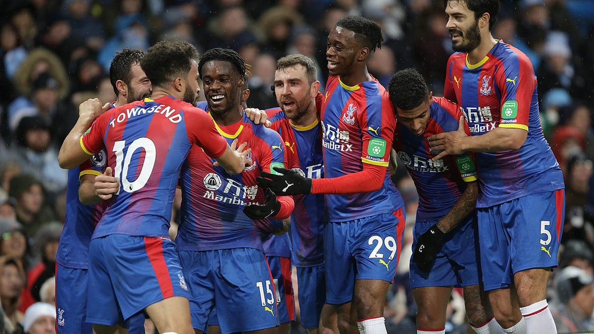 哈兰德本赛季出战20场中18场破门进32球，仅维拉、热刺对其零封（哈兰德本季20战斩32球、18场建功，仅维拉和热刺能将其零封）