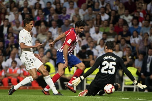 埃贝尔：萨拉赫的言论？谢天谢地这和我无关，我们有卡尔了（埃贝尔谈萨拉赫言论：与我无关，庆幸我们已有卡尔）